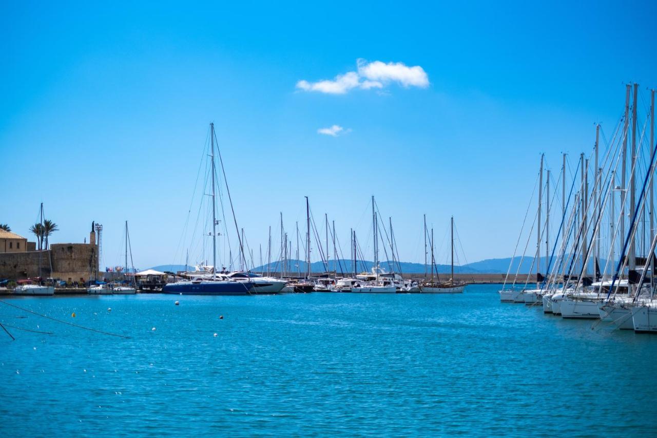 Alghero House Boat Exterior foto